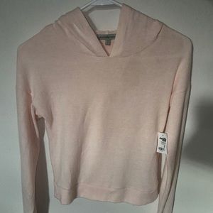 Thin long sleeve sweater.